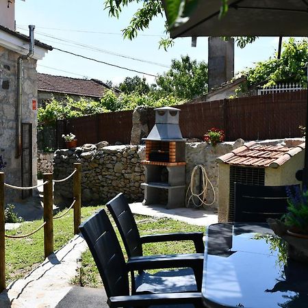 Casa Avoa Maria Villa โอว์เรนเซ ภายนอก รูปภาพ
